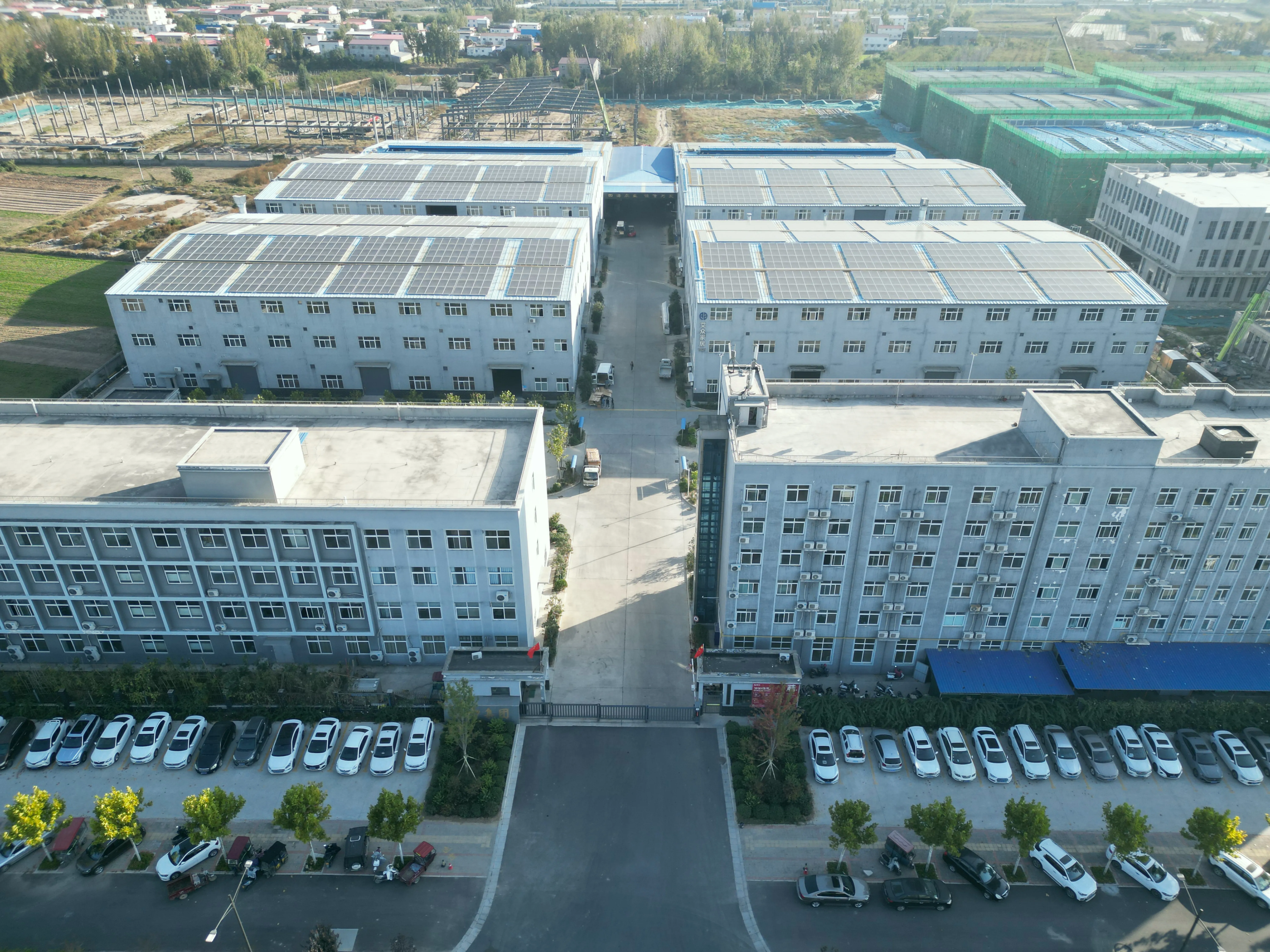 Mutual Promotion of Environmental Protection and Product Lines